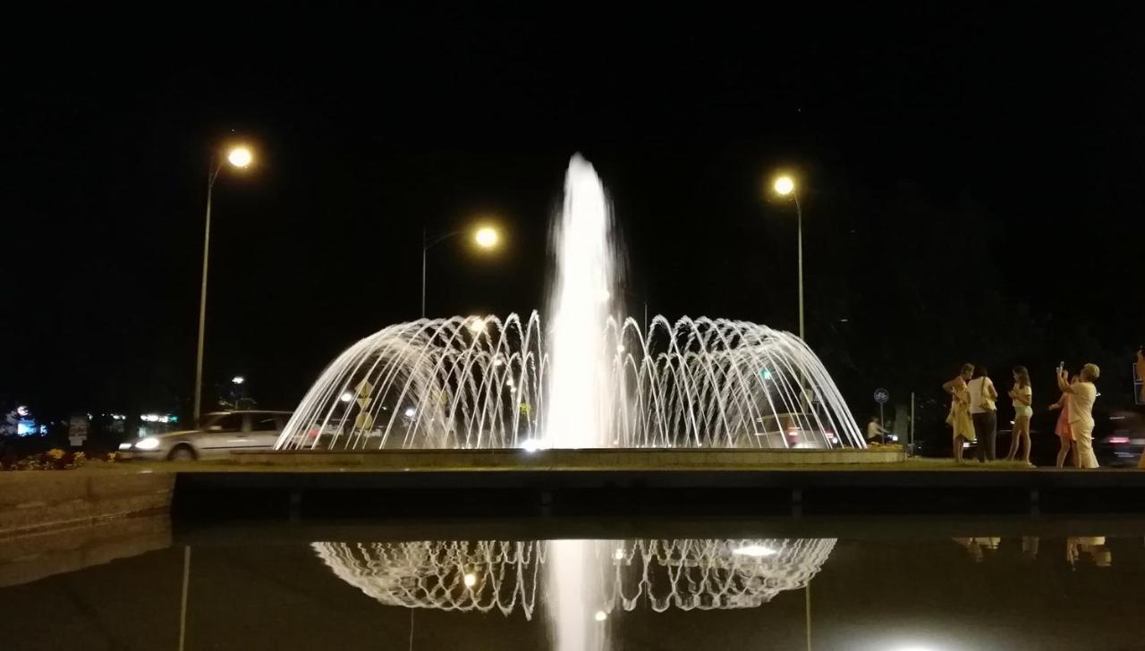 Viharsarki Apartman Gyula Bagian luar foto