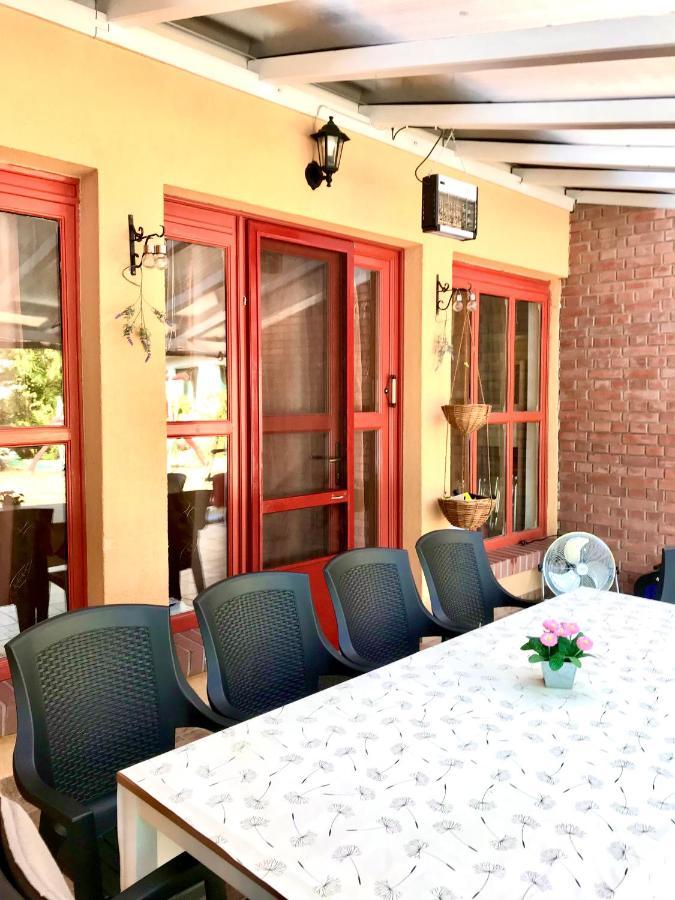 Viharsarki Apartman Gyula Bagian luar foto
